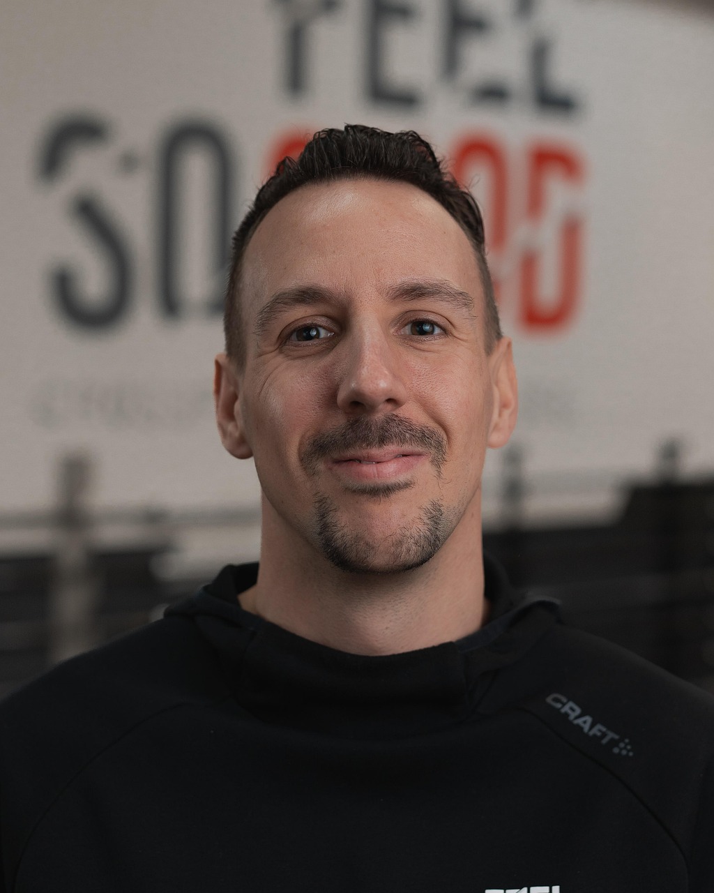 Dr. Julien Mercier